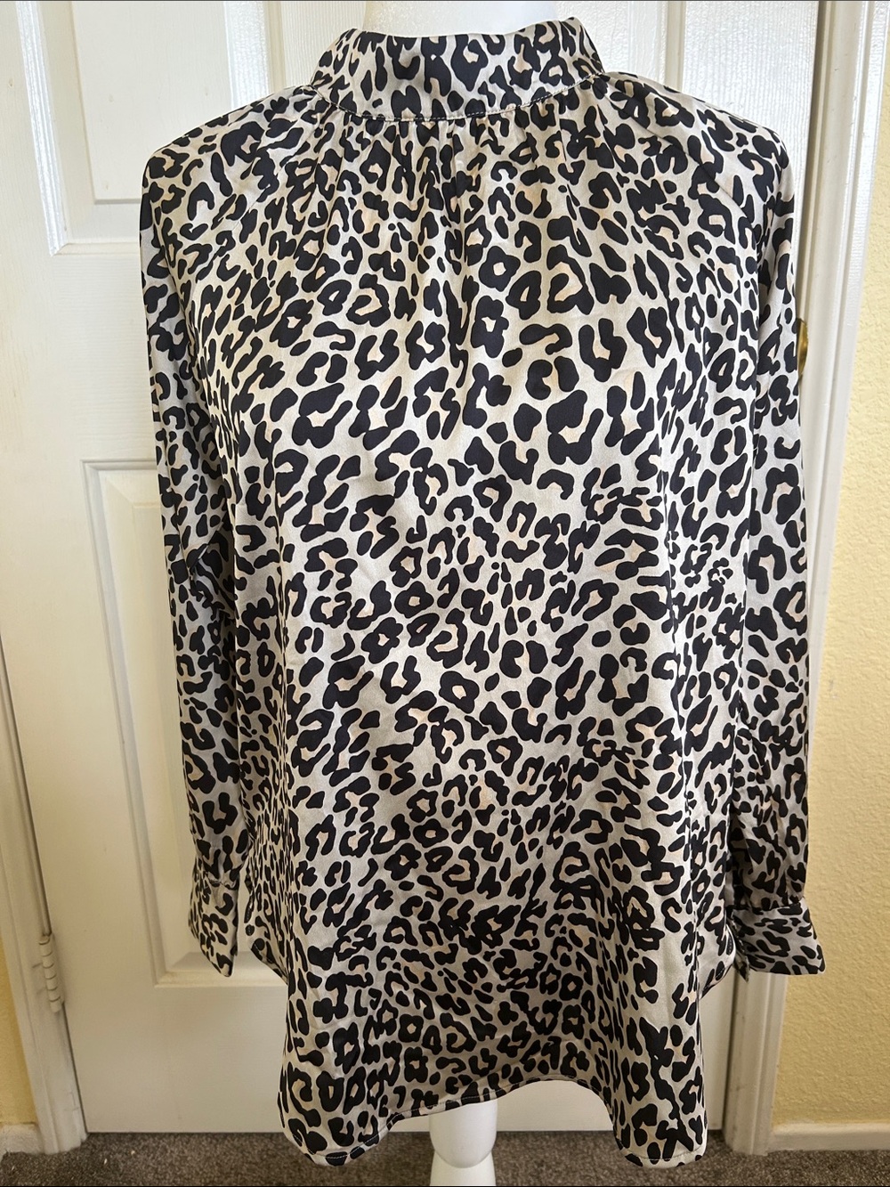 LOFT Black and White Leopard Print Long Sleeve Top